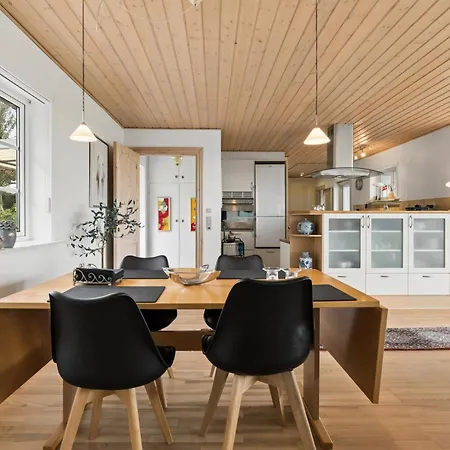 Casa vacanze Near The Water On Beautiful Als Augustenborg