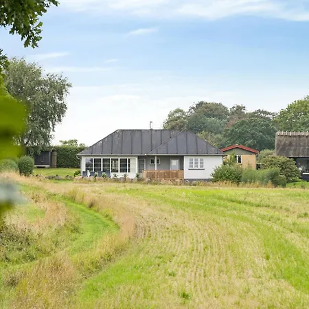Casa vacanze Near The Water On Beautiful Als Augustenborg